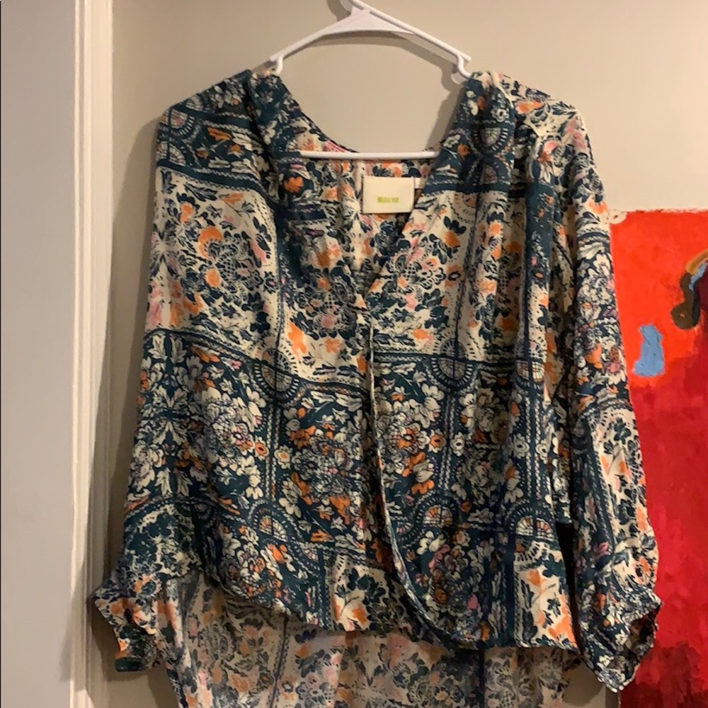 Patterned cropped top